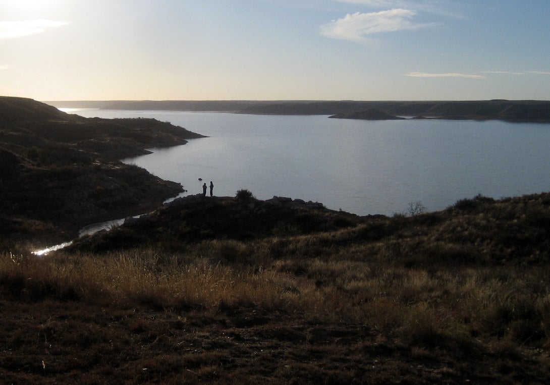 A pair of hikers near Lake Meredith